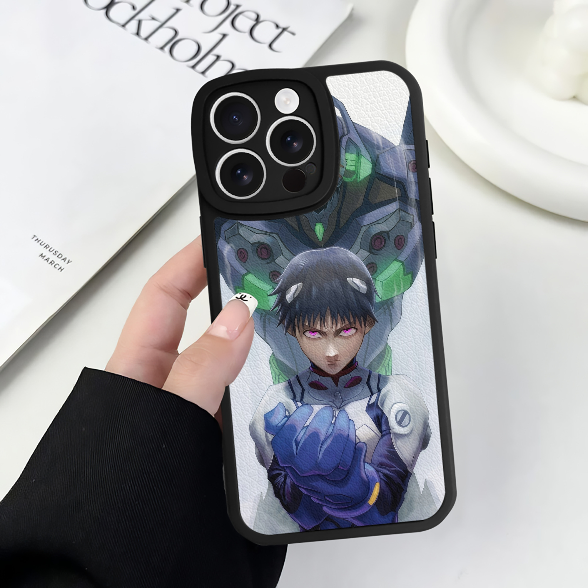 （画像用） EVA 新世紀エヴァンゲリオン 【iPhone 16シリーズ対応】シリコンスマホケース（レザー調） 材質：シリコン